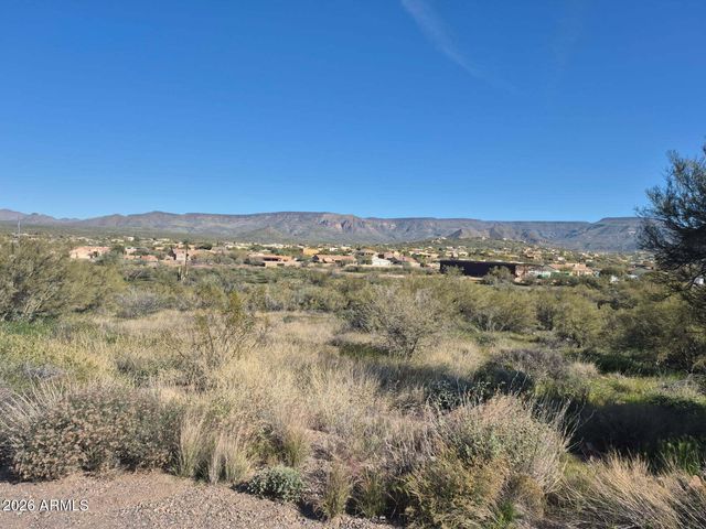 10XX E Circle Mountain Road 0, New River, AZ 85087