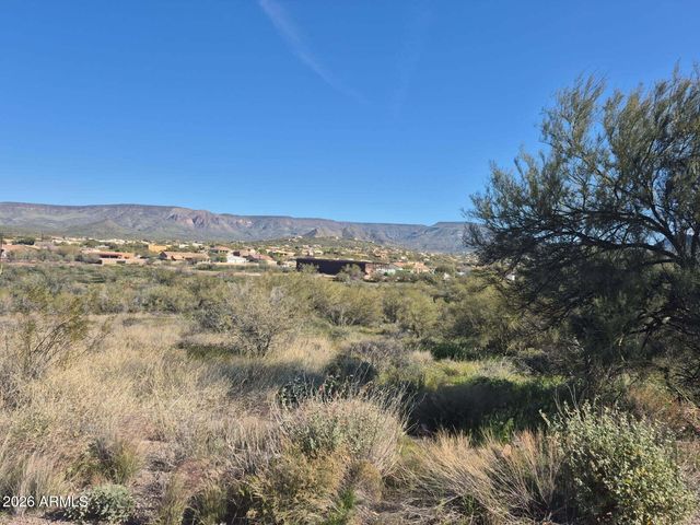 10XX E Circle Mountain Road 0, New River, AZ 85087