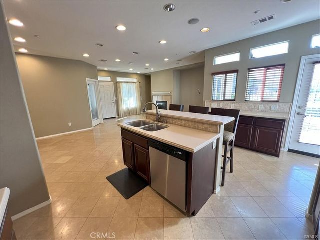 4996 Arborwood Lane, Riverside, CA 92504