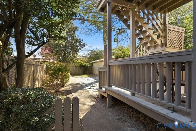 1815 Grove Ave, Richmond, VA 23220