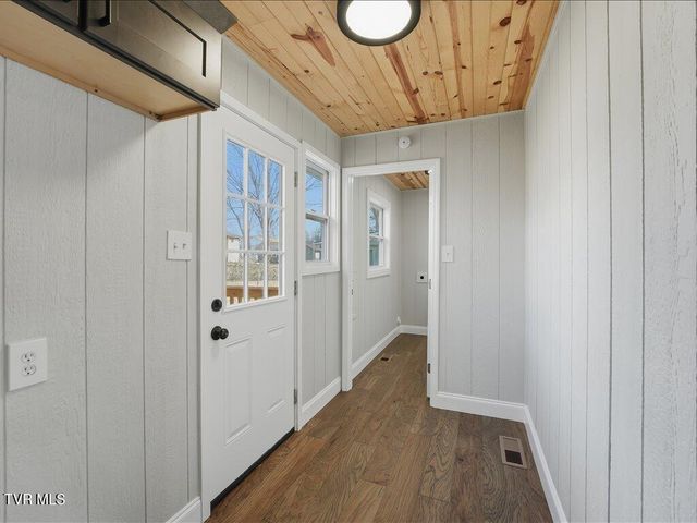 1205 Ledford Avenue, Morristown, TN 37813