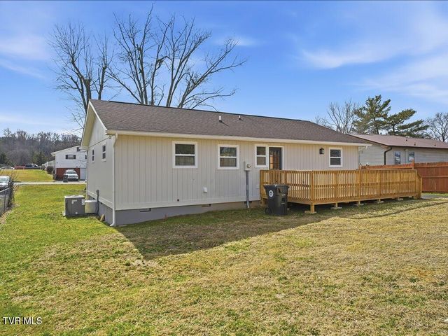 1205 Ledford Avenue, Morristown, TN 37813