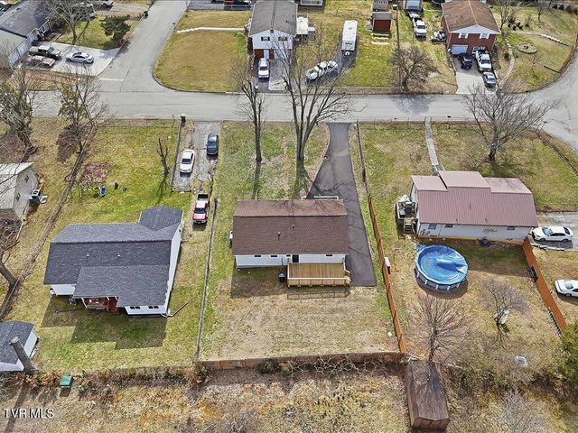 1205 Ledford Avenue, Morristown, TN 37813