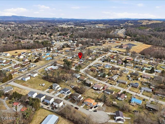 1205 Ledford Avenue, Morristown, TN 37813