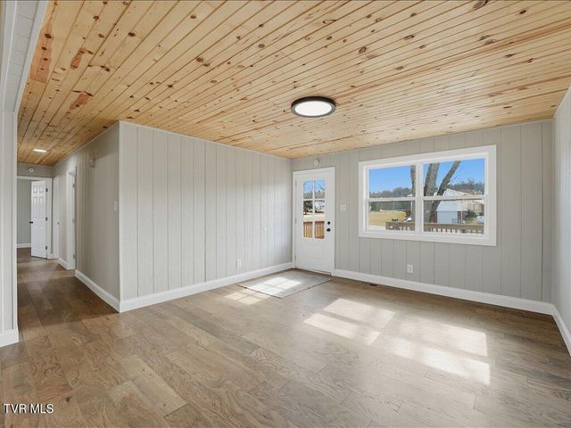 1205 Ledford Avenue, Morristown, TN 37813