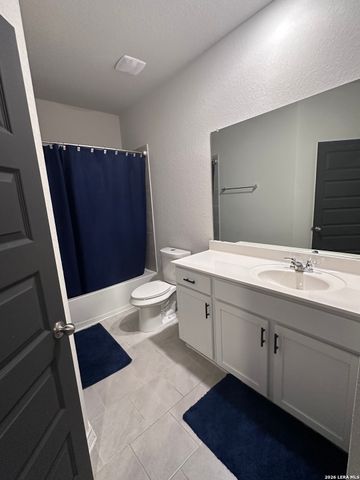 122 Desert Poppy, Bandera, TX 78003