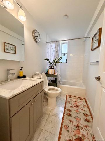 1 Hawley Terrace 5J, Yonkers, NY 10701