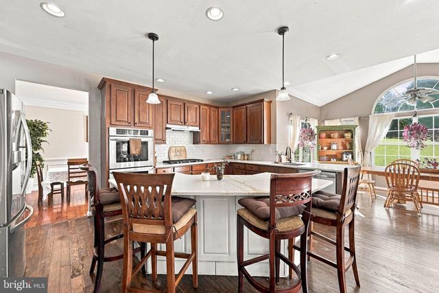 355 GREENFIELD ST, Manchester, PA 17345