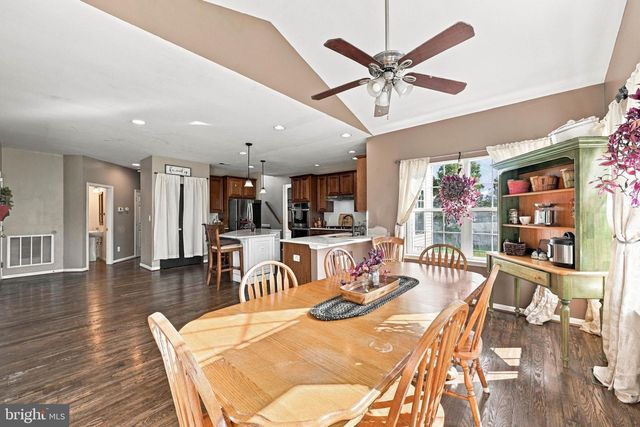 355 GREENFIELD ST, Manchester, PA 17345