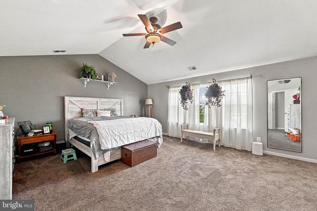 355 GREENFIELD ST, Manchester, PA 17345