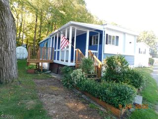 59 Back Street, Oxford Twp., NJ 07863