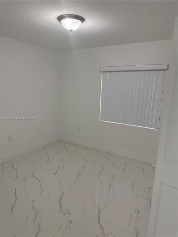 210 SW 3rd, Florida City, FL 33034