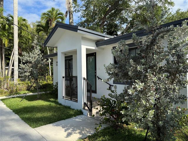 210 SW 3rd, Florida City, FL 33034