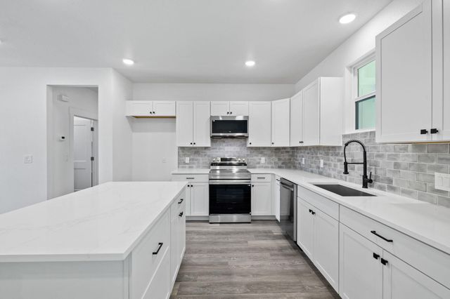 165 Nuuanu LN, Bastrop, TX 78602