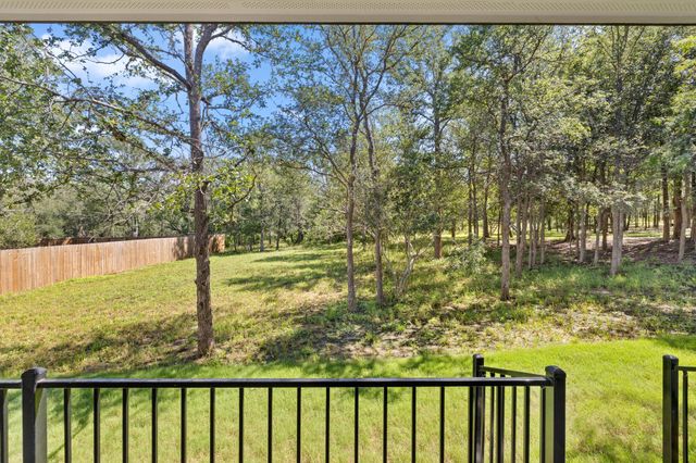165 Nuuanu LN, Bastrop, TX 78602