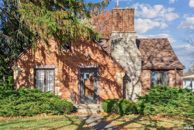 314 W 3RD Street, Prophetstown, IL 61277