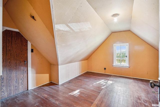 314 W 3RD Street, Prophetstown, IL 61277