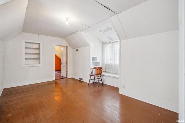 314 W 3RD Street, Prophetstown, IL 61277