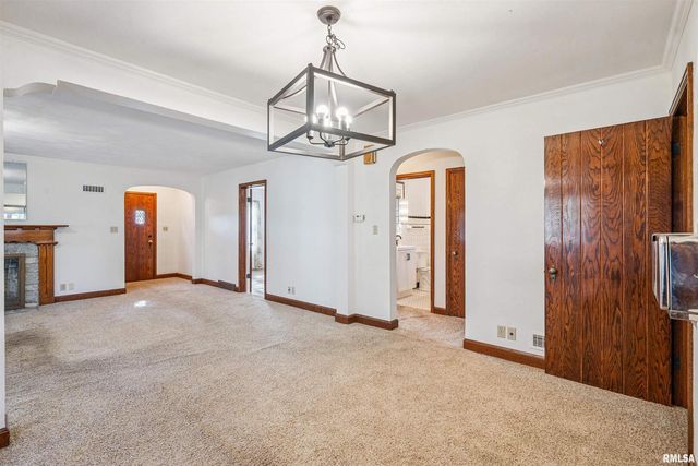 314 W 3RD Street, Prophetstown, IL 61277