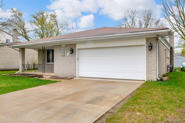 27665 Aberdeen Street, Southfield, MI 48076