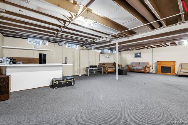 27665 Aberdeen Street, Southfield, MI 48076