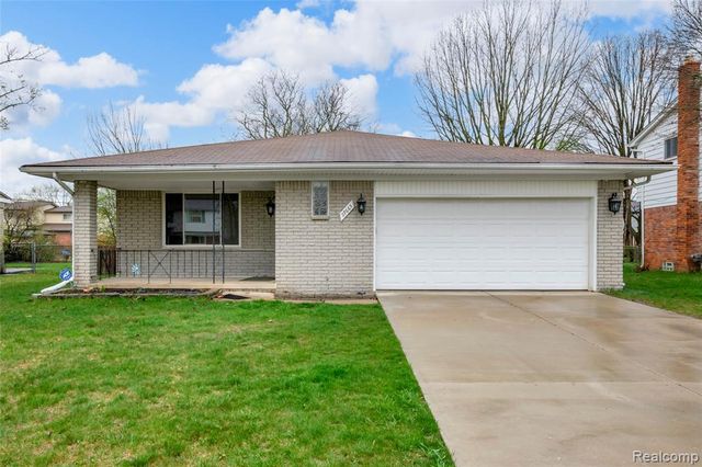 27665 Aberdeen Street, Southfield, MI 48076