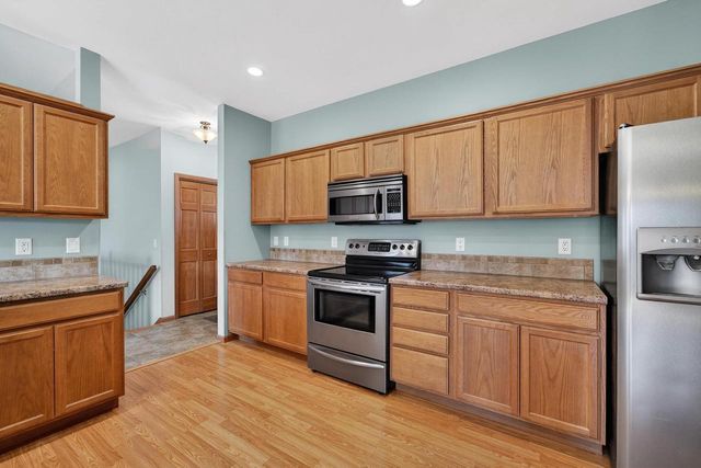409 Coyle Parkway, Cottage Grove, WI 53527