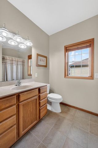 409 Coyle Parkway, Cottage Grove, WI 53527