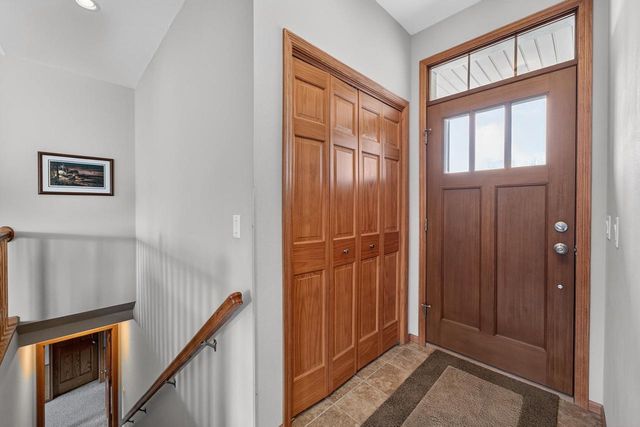 409 Coyle Parkway, Cottage Grove, WI 53527