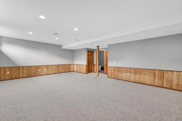 409 Coyle Parkway, Cottage Grove, WI 53527