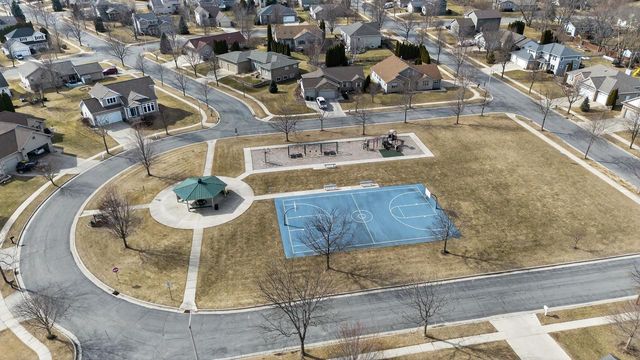 409 Coyle Parkway, Cottage Grove, WI 53527