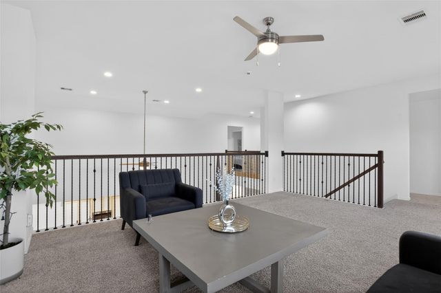 326 Westlake Terrace Drive, Conroe, TX 77304