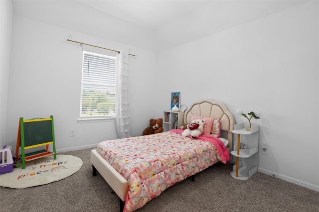 326 Westlake Terrace Drive, Conroe, TX 77304
