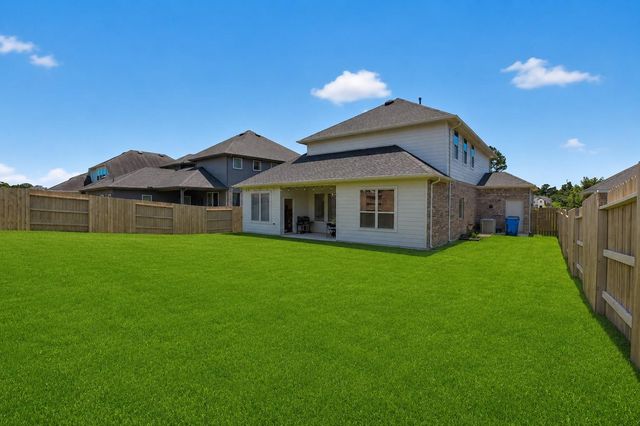 326 Westlake Terrace Drive, Conroe, TX 77304