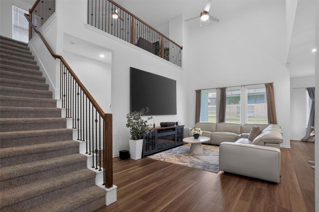 326 Westlake Terrace Drive, Conroe, TX 77304