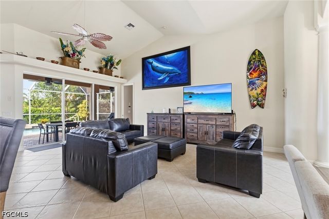 8348 Southwind Bay CIR, Fort Myers, FL 33908