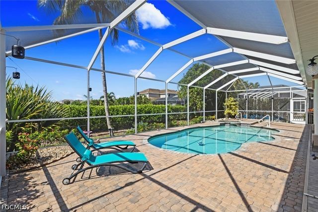 8348 Southwind Bay CIR, Fort Myers, FL 33908