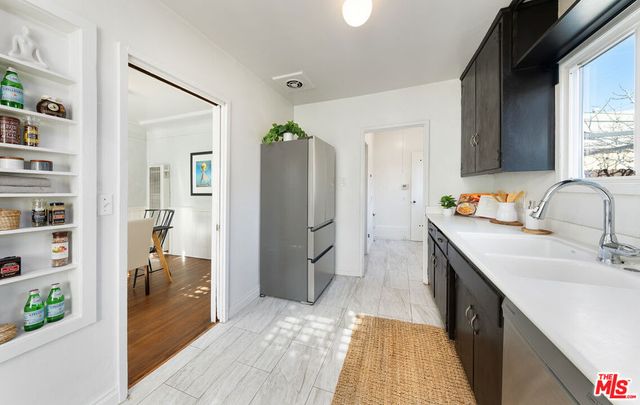 3652 Kelton Avenue, Los Angeles, CA 90034