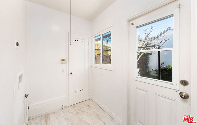 3652 Kelton Avenue, Los Angeles, CA 90034