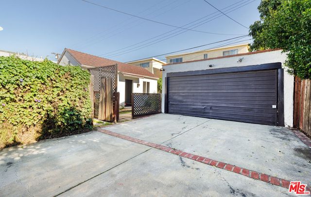 3652 Kelton Avenue, Los Angeles, CA 90034