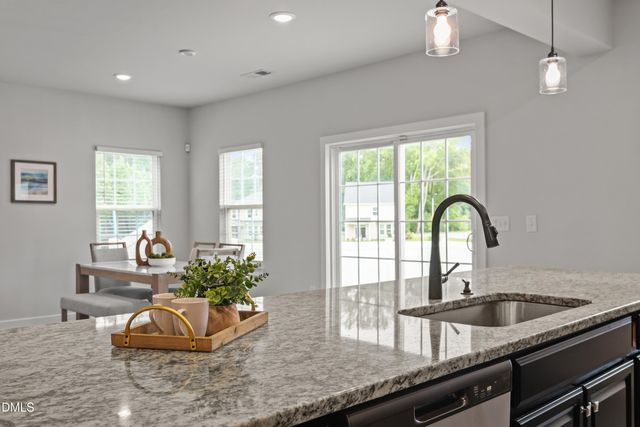 124 Amber Acorn Avenue, Raleigh, NC 27603