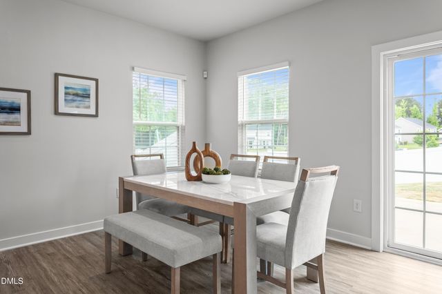 124 Amber Acorn Avenue, Raleigh, NC 27603