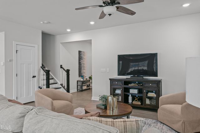 124 Amber Acorn Avenue, Raleigh, NC 27603
