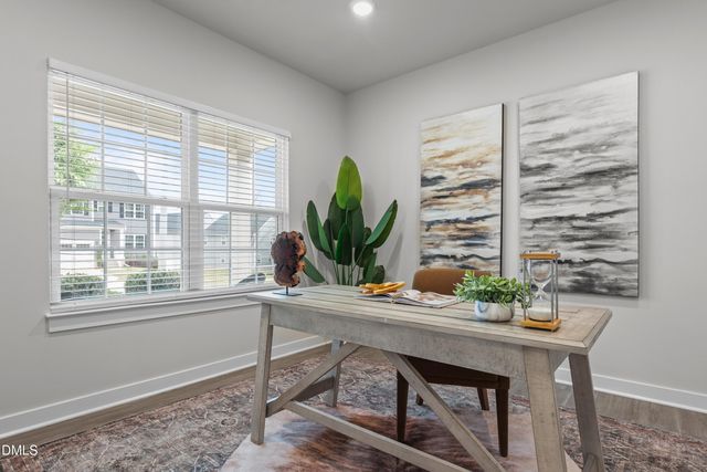 124 Amber Acorn Avenue, Raleigh, NC 27603