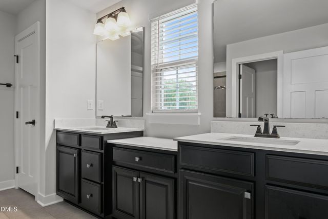 124 Amber Acorn Avenue, Raleigh, NC 27603