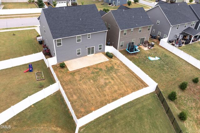 124 Amber Acorn Avenue, Raleigh, NC 27603