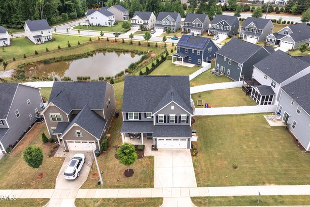 124 Amber Acorn Avenue, Raleigh, NC 27603