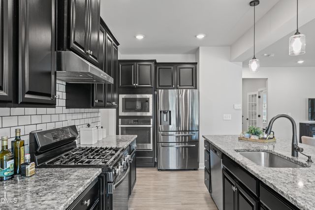 124 Amber Acorn Avenue, Raleigh, NC 27603