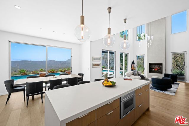 33303 Hassted Drive, Malibu, CA 90265