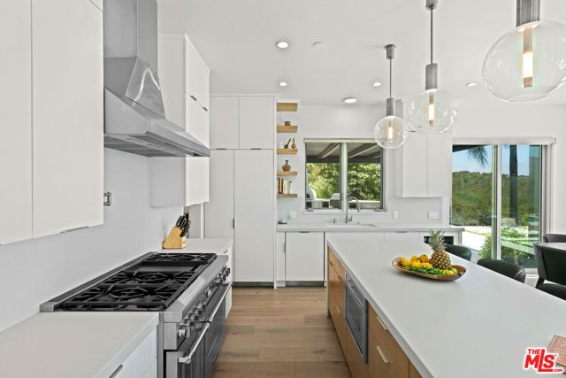 33303 Hassted Drive, Malibu, CA 90265